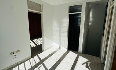 🏡 Casa Esquinera con Apartamento – Venta📍