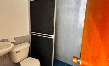 🏡 Casa Esquinera con Apartamento – Venta📍