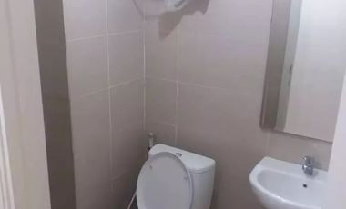 Disewakan Apartemen Madison Park studio semi furnish