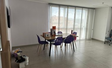 Oficina en Arriendo y Venta en unidad cerrada en Alamos