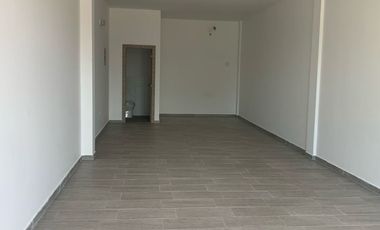 Oficina en Alquiler en Plaza Comercial Costabrisa – Vía a la Costa