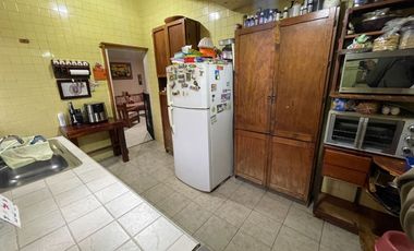 Amplia Casa con Alberca y Jardín en Lomas de Cuernavaca