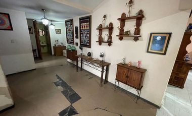 Amplia Casa con Alberca y Jardín en Lomas de Cuernavaca