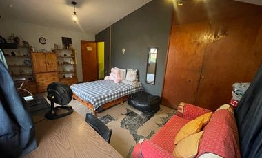 Amplia Casa con Alberca y Jardín en Lomas de Cuernavaca