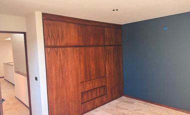 Increíble casa en venta en el Fraccionamiento de San Angel 5