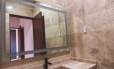 Increíble casa en venta en el Fraccionamiento de San Angel 5