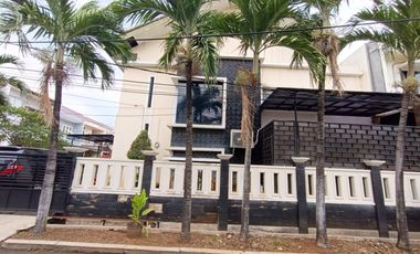 S723 Rumah Hoek Full Furnished Murah Billymoon Pondok Kelapa Jakarta Timur
