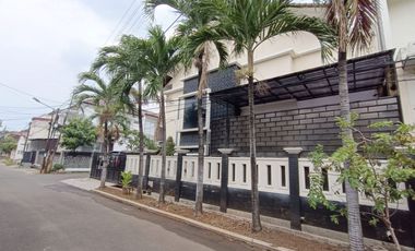 S723 Rumah Hoek Full Furnished Murah Billymoon Pondok Kelapa Jakarta Timur