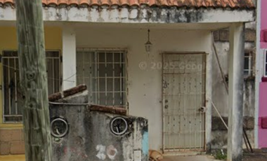 CASA DE RECUPERACION BANCARIA EN CALLE PLAYA MONTE PIO, HAB. LAS OLAS, COSOLEACAQUE, VERACRUZ. ¡NO SE ACEPTAN CREDITOS!