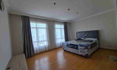 APARTEMEN FULL FURNISHED LANTAI RENDAH PANTAI MUTIARA JAKARTA UTARA
