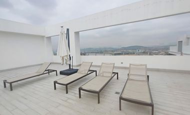 Alquiler Departamento La Aurora Edificio Titanium 3 dormitorios amoblado - D272