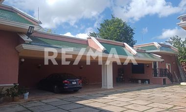 HERMOSA CASA EN VENTA EN BTO JUAREZ.NTE,  3,889m2