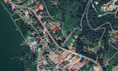 Hermosa casa a unos metros de valle de bravo, precio especial. De S. Fernando, San Antonio, 51200 Valle de Bravo, Méx.