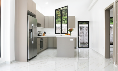 Casa en Venta Puyo Urbanización Jacaranda: Calidad y Diseño Premium 300m