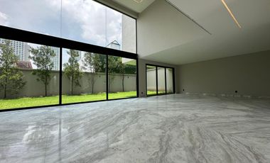 Casa Nueva en renta en Bosques de las Lomas