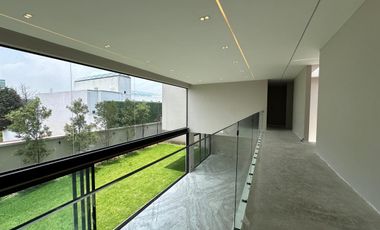 Casa Nueva en renta en Bosques de las Lomas