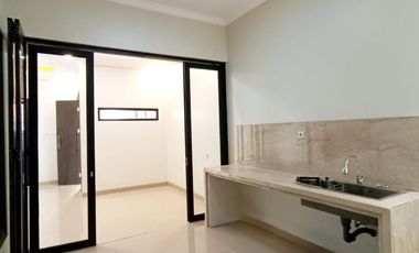 Y386 Rumah Baru 3 Lantai Mewah Modern Rawamangun Jakarta Timur