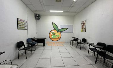 EXCELENTE LOCAL COMERCIAL SOBRE  PASEO ALCALDE  EN EL CENTRO DE GUADALAJARA