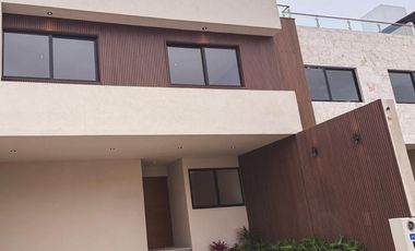 Casa en Venta en San Angel V