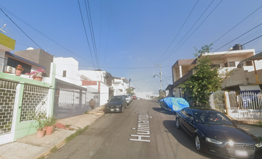 VENTA DE HERMOSA CASA