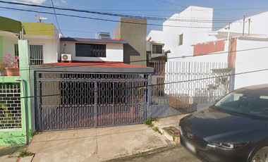 VENTA DE HERMOSA CASA