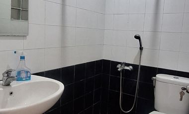 Disewakan Rumah di Komplek Nyaman Cilandak Barat – Jalan Lebar, Lokasi Sangat Strategis