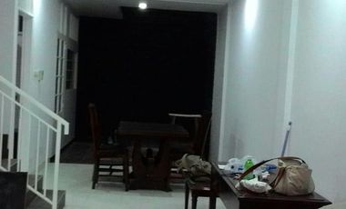 Disewakan Rumah di Komplek Nyaman Cilandak Barat – Jalan Lebar, Lokasi Sangat Strategis