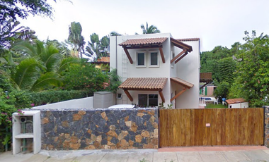 HERMOSA CASA EN IXTAPA ZIHUATANEJO