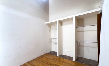 Casa en venta de 6 dormitorios en el centro histórico de quito sector san juan