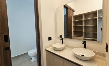 Vendo Casa por Estrenar de  1 Planta en el Sector de la Ruta Viva