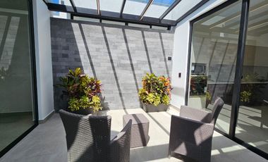 Vendo Casa por Estrenar de  1 Planta en el Sector de la Ruta Viva