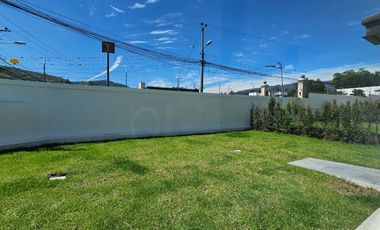 Vendo Casa por Estrenar de  1 Planta en el Sector de la Ruta Viva