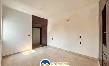 Amplia casa nueva muy cerca de la zona de playas y plazas comerciales