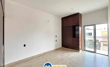 Amplia casa nueva muy cerca de la zona de playas y plazas comerciales