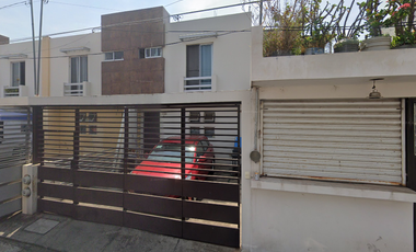 CASA EN VENTA LA PINERA URUAPAN MICHOACAN OPORTUNIDAD HIPOTECARIA