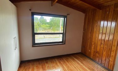 Se arrienda casa en nueva San Luis,  Valdivia.
