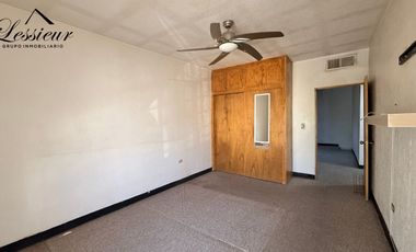 SE VENDE GRAN OFICINA CON BODEGA UBICADA EN CALLE LOMAS DEL REY