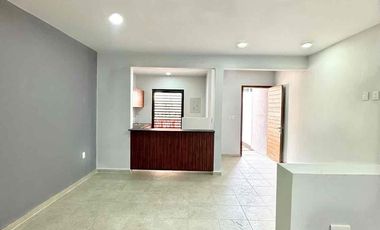 Hermosa casa nueva con recamara en planta baja muy cerca de Sams y plaza Las Americas