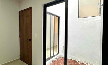 Hermosa casa nueva con recamara en planta baja muy cerca de Sams y plaza Las Americas