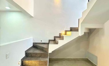 Hermosa casa nueva con recamara en planta baja muy cerca de Sams y plaza Las Americas