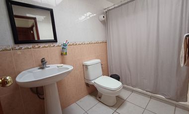 Casa en Renta en Fracc. Tulipanes II, Calimaya, Cerca El Mesón, Enorme Jardín