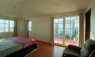 Casa en Renta en Fracc. Tulipanes II, Calimaya, Cerca El Mesón, Enorme Jardín