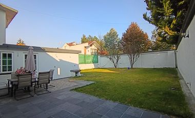 Casa en Renta en Fracc. Tulipanes II, Calimaya, Cerca El Mesón, Enorme Jardín