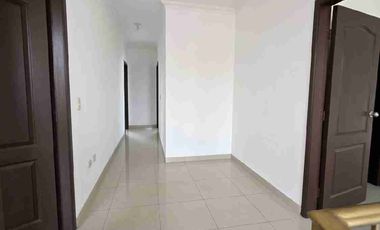 Venta de hermosa Casa en Urb. Estancias del Río- Samborondon.