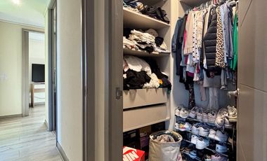 Se Vende Exclusivo Depto 3d+3b+2est+bd. Providencia.