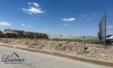 SE VENDE GRAN TERRENO MUY CERCA DE SAN LORENZO