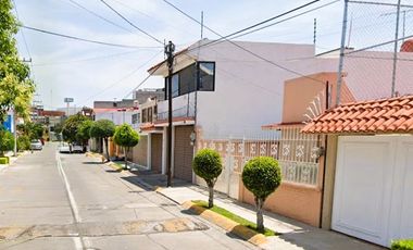 CASA  EN TLALNEPANTLA