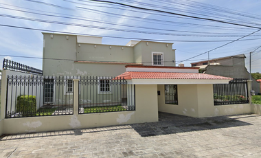GRANDIOSA CASA EN TEXCOCO