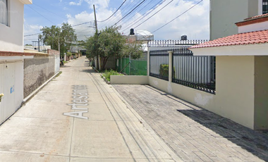 GRANDIOSA CASA EN TEXCOCO