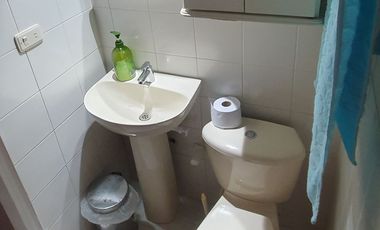 SE VENDE FINCA EN COMBIA,DOS  CASAS